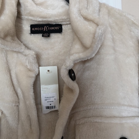 COPY - Plush jacket - Picture 2 of 4